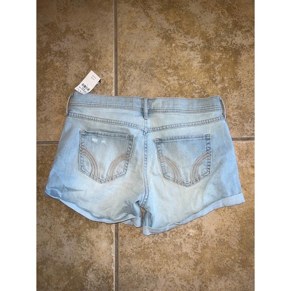 Hollister Midi Jean Shorts Size 28 NWT - Picture 2 of 2
